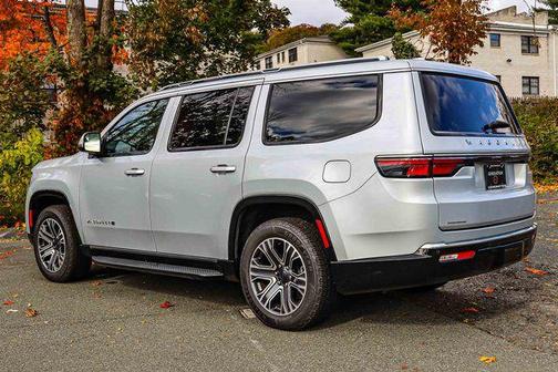 2022 Jeep Wagoneer Series III 4x4