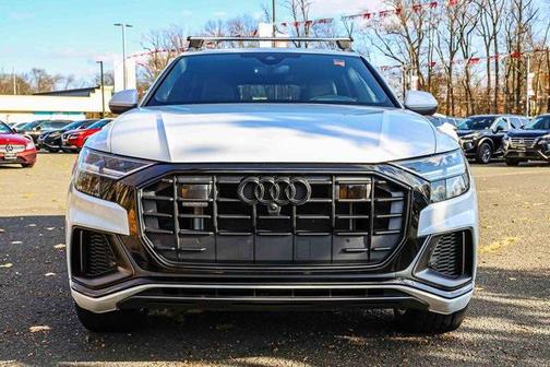 2022 Audi Q8 55 Premium Plus