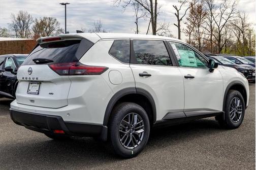 2025 Nissan Rogue S