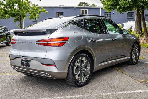 2024 Genesis GV60 Standard RWD
