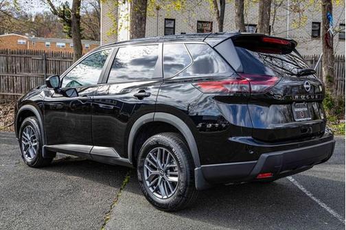 2024 Nissan Rogue S