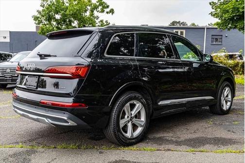 2021 Audi Q7 45 Premium