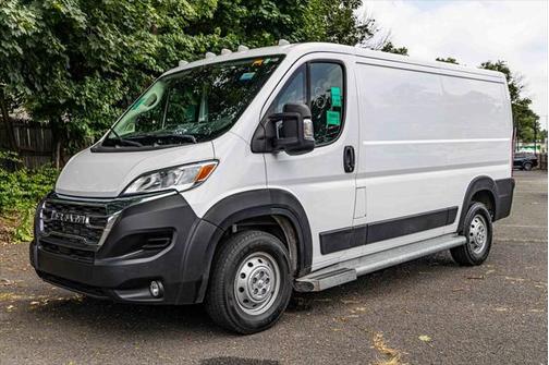 2023 RAM ProMaster 2500 Base