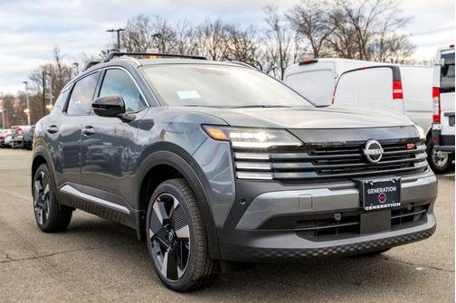 2026 Nissan Kicks SR