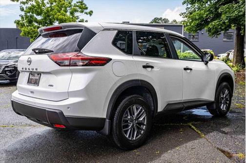 2024 Nissan Rogue S