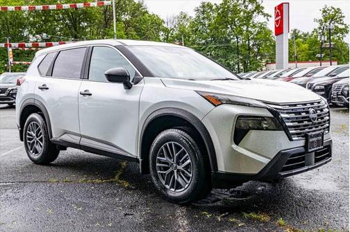 2024 Nissan Rogue S
