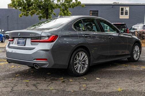 2024 BMW 330 i xDrive