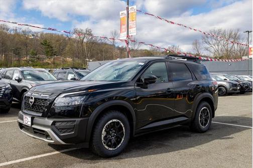 2025 Nissan Pathfinder Rock Creek 4WD