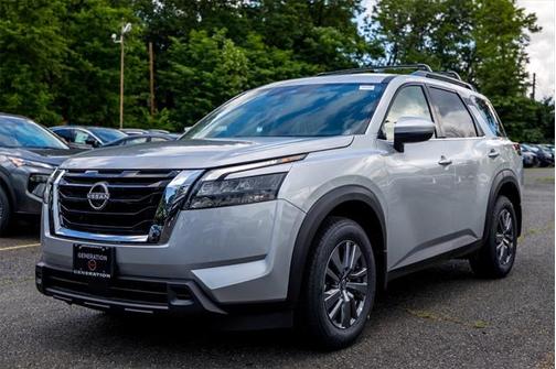 2025 Nissan Pathfinder SV 4WD