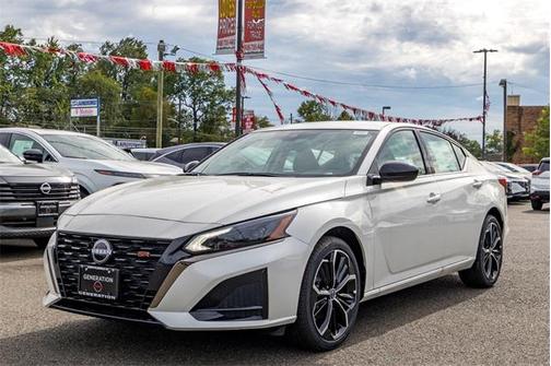 2025 Nissan Altima SR AWD