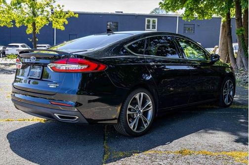2020 Ford Fusion Titanium