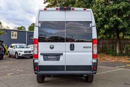 2024 RAM ProMaster 2500 Tradesman