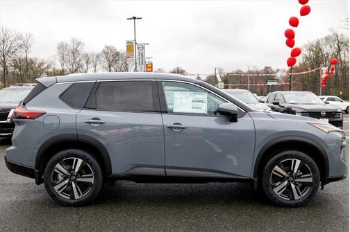 2025 Nissan Rogue SL