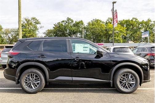 2025 Nissan Rogue S