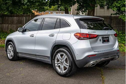 2021 Mercedes-Benz GLA 250 Base 4MATIC