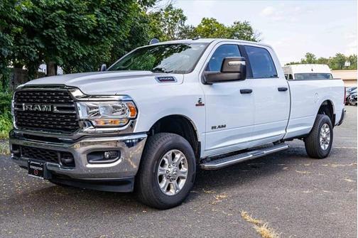 2023 RAM 2500 Big Horn Crew Cab 4x4 8' Box