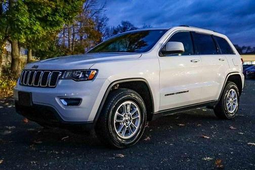2020 Jeep Grand Cherokee Laredo