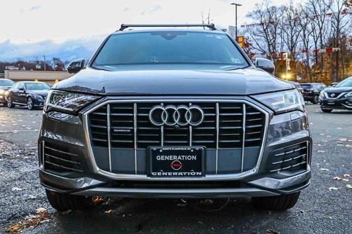2021 Audi Q7 45 Premium Plus