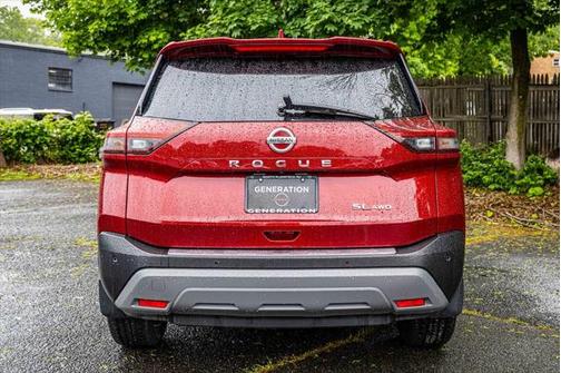 2021 Nissan Rogue SL