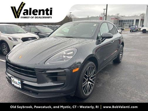 2022 Porsche Macan S