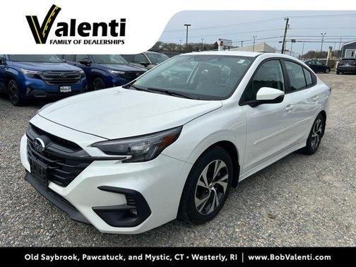 Crystal White Pearl 2025 Subaru Legacy Premium