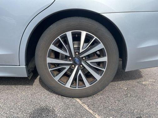 2019 Subaru Legacy 2.5i Premium