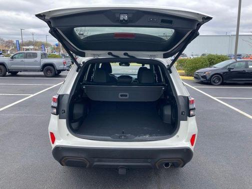 Crystal White Pearl 2025 Subaru Forester Hybrid Sport