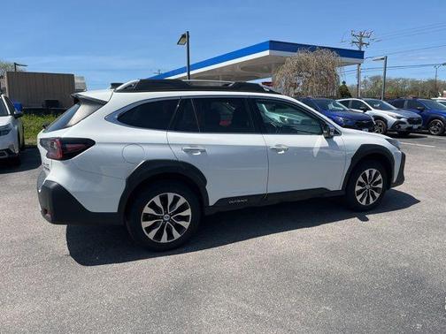 2024 Subaru Outback Touring XT