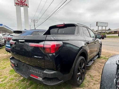 Phantom Black 2024 Hyundai SANTA CRUZ
