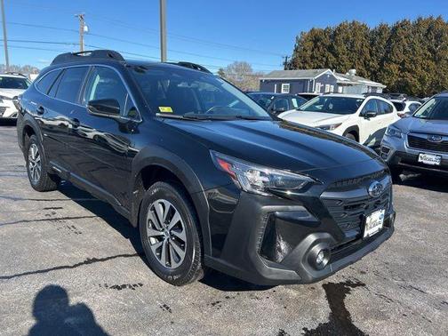 2023 Subaru Outback Premium