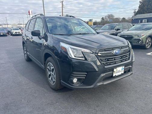 2024 Subaru Forester Premium