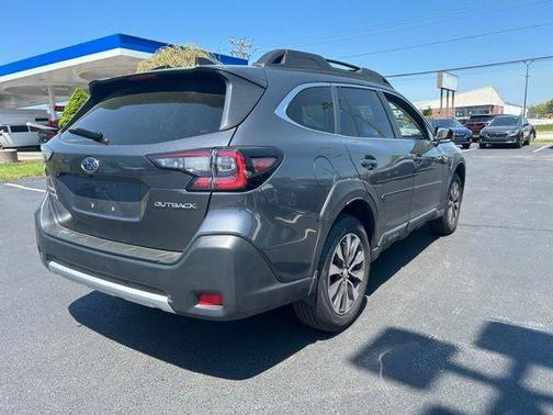 Magnetite Gray Metallic 2025 Subaru Outback Limited