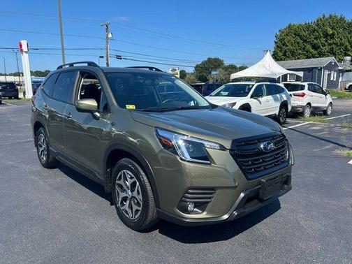 Autumn Green Metallic 2024 Subaru Forester Premium