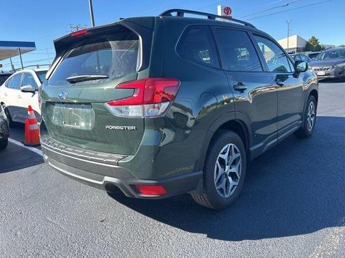 2023 Subaru Forester 2.5i Premium