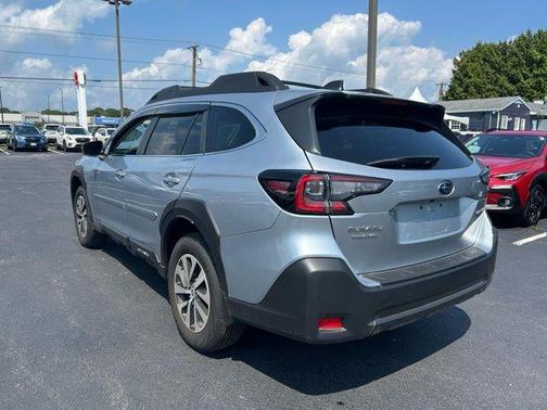 Ice Silver Metallic 2025 Subaru Outback Premium