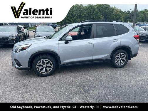 2022 Subaru Forester Premium