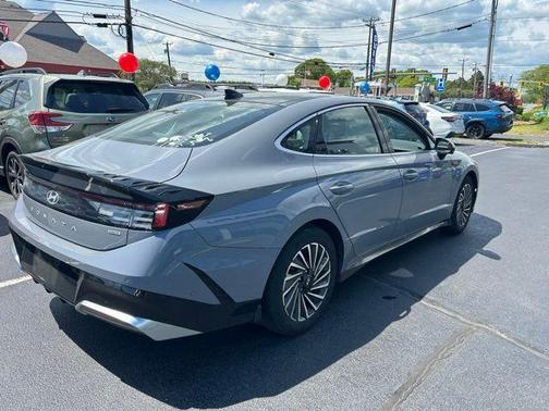 Blue 2025 Hyundai SONATA Hybrid Limited