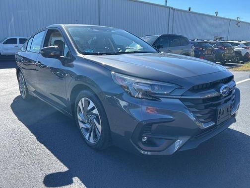 2023 Subaru Legacy 