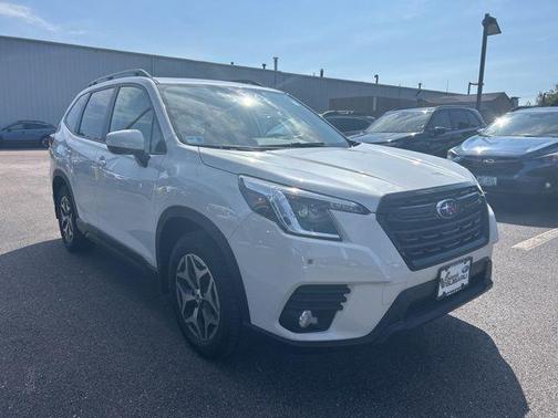 2022 Subaru Forester Premium