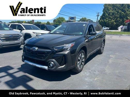 Crystal Black Silica 2025 Subaru Outback Limited