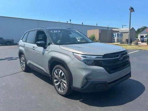 Riverrock Green 2025 Subaru Forester Hybrid Touring