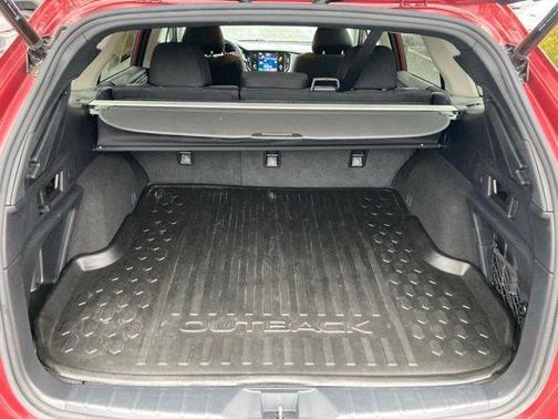 Crimson Red Pearl 2022 Subaru Outback Premium