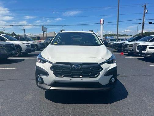 Crystal White Pearl 2025 Subaru Crosstrek Premium