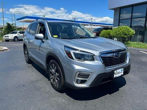 Ice Silver Metallic 2021 Subaru Forester Limited