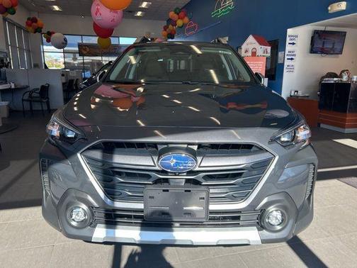 2025 Subaru Outback Touring XT
