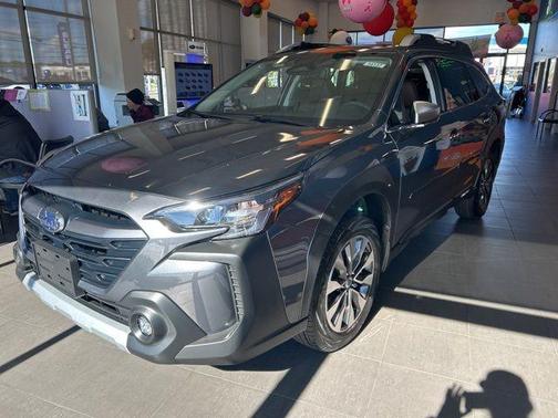 2025 Subaru Outback Touring XT