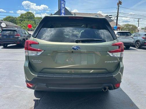 Jasper Green Metallic 2020 Subaru Forester Limited