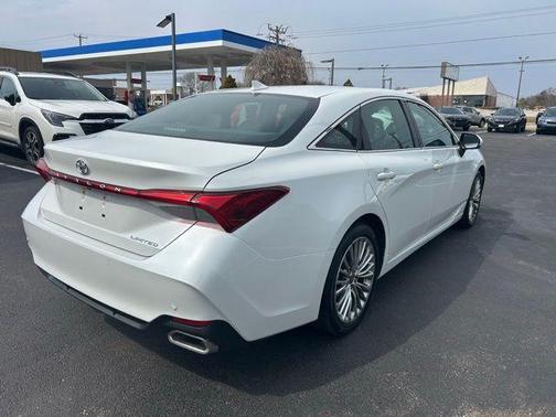 White 2022 Toyota Avalon Limited