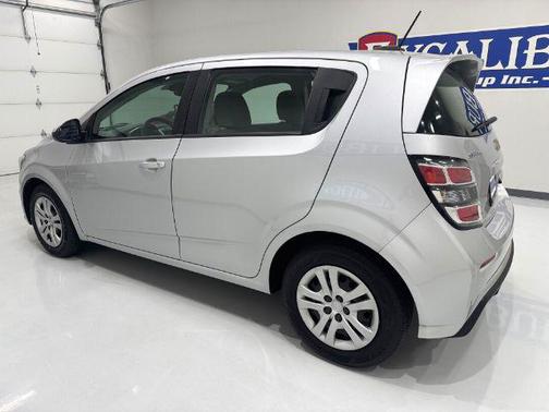2020 Chevrolet Sonic FWD Hatchback 1FL 5-Door