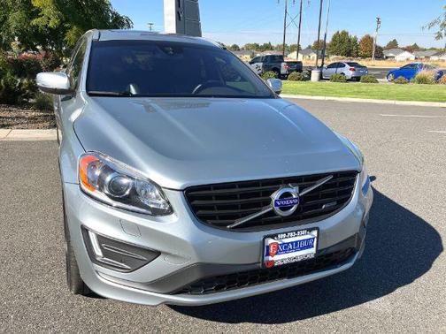 2014 Volvo XC60 T6 R-Design Premier Plus